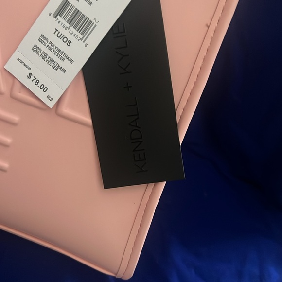 Kendall and Kylie pink tote bag, has strap - Picture 5 of 9